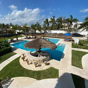 https://hotel-beach-club-ojo-de-agua.quintano-roohotels.com