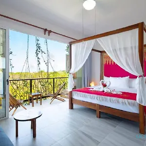 https://ocean-zen-suites-on-5th-avenue-adults-only.quintano-roohotels.com