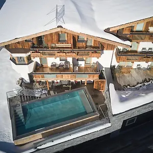 Astrid 4* Saalbach-Hinterglemm
