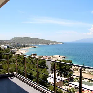 Franklin , Sarandë Albania