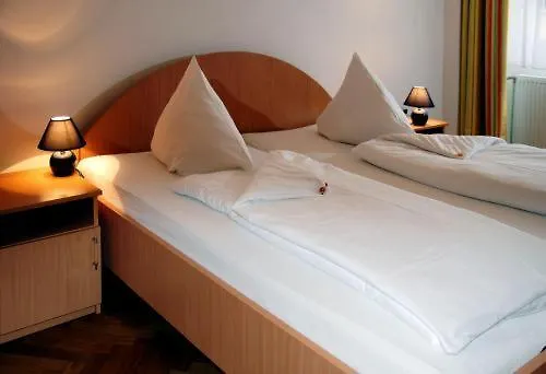 Πανσιόν Suite Hotel 200M Zum Prater Βιέννη